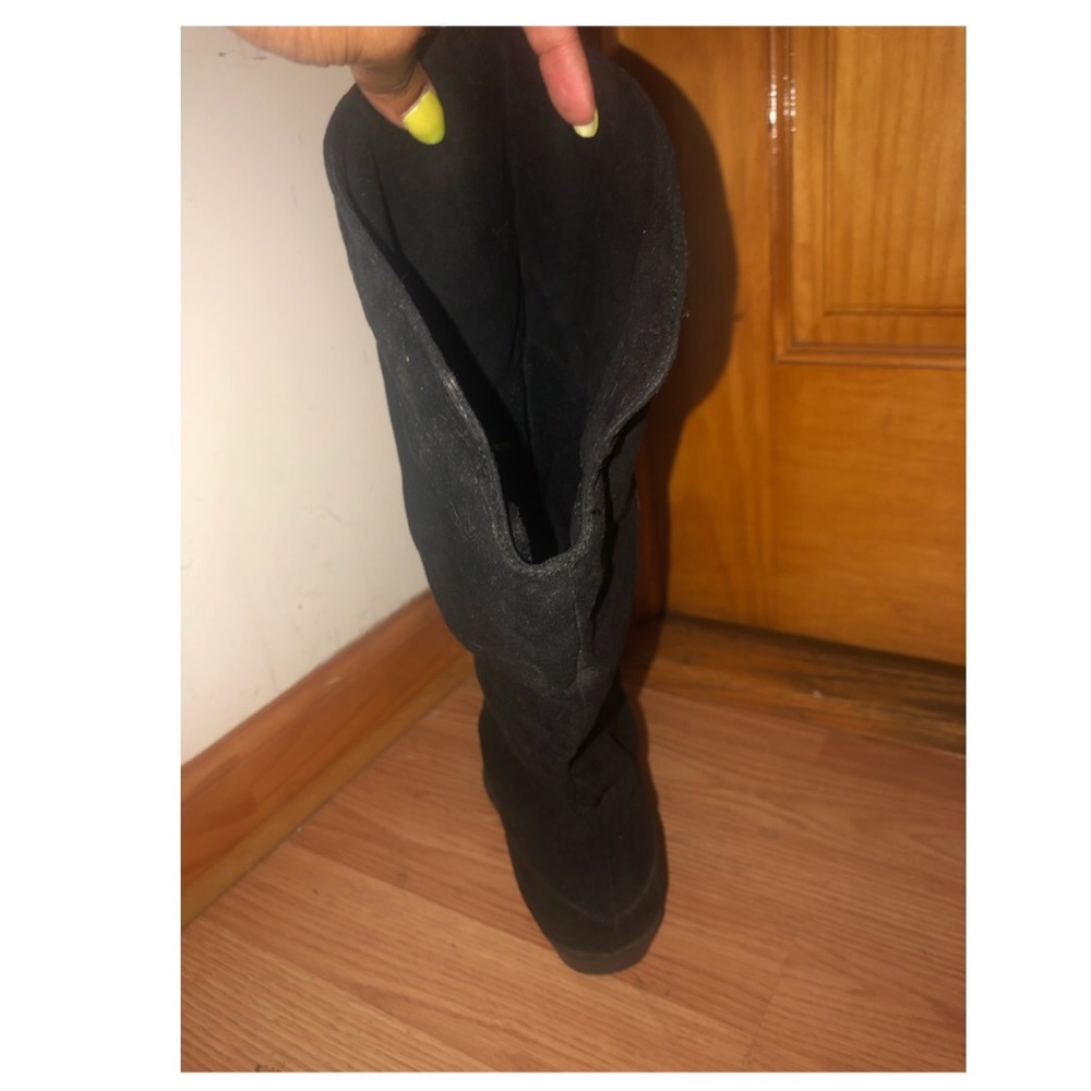👢 Boots - Picture 8 of 8